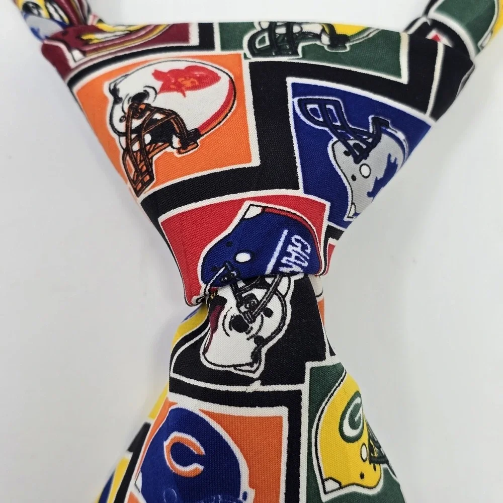 Surrey Mens Football Helmet Grid Print Necktie Multi Color Sports Fan Tie